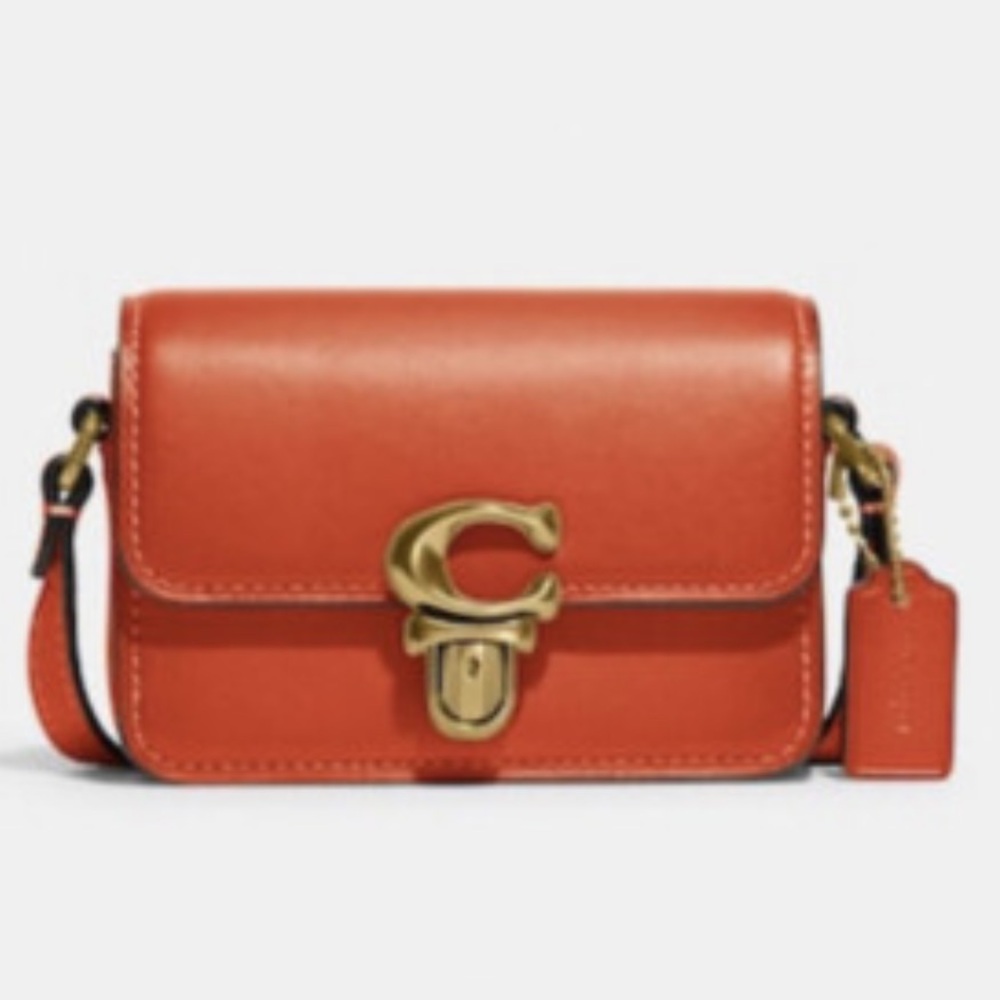 Coach Studio 12